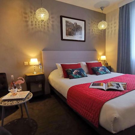 Brit Hotel Acacias Arles Bagian luar foto